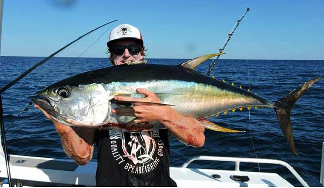 ANGLER: Dale Brisbane SPECIES: Yellowfin Tuna  WEIGHT: 25kg LURE: 6.5" JB Lures Micro Dingo.
